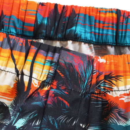 Fabric-encased elastic waistband.